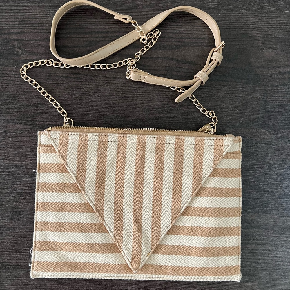 Moda Luxe envelope crossbody bag